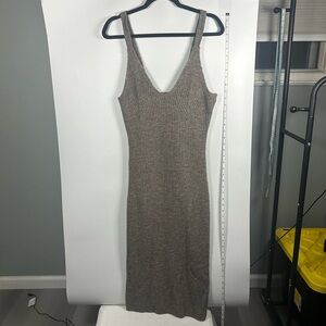 H&M Premium Light Brown Ribbed Midi Dress Women’s M